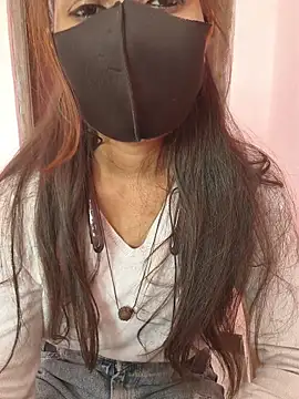 Snapshot of Iamyourdarling chatting on November 17, 2025, 7:14 am Iamyourdarling online show from November 17, 2025, 7:14 am