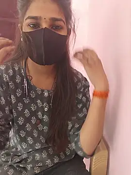 Snapshot of Iamyourdarling chatting on November 18, 2025, 6:07 am Iamyourdarling online show from November 18, 2025, 6:07 am