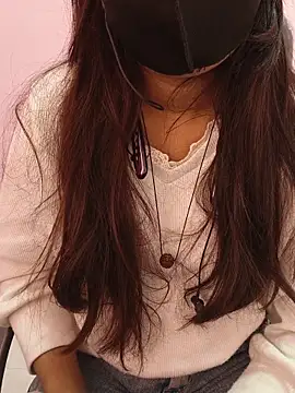 Snapshot of Iamyourdarling chatting on November 19, 2025, 9:20 am Iamyourdarling online show from November 19, 2025, 9:20 am