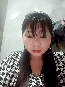 Snapshot of vangkt-cute chatting on February 19, 2026, 9:11 pm vangkt-cute online show from February 19, 2026, 9:11 pm