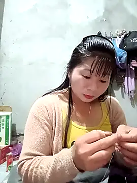 vangkt-cute online show from March 14, 2026, 7:52 pm