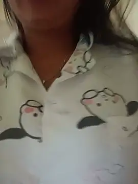 vangkt-cute online show from July 25, 2026, 6:22 am