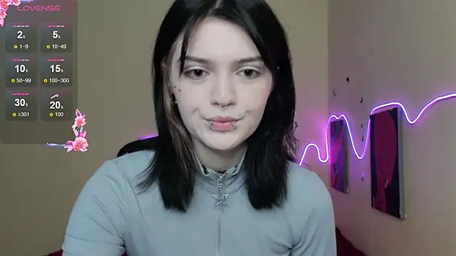 EmmaDarkk online show from November 19, 2025, 8:25 am