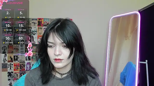 EmmaDarkk online show from November 26, 2025, 9:21 am