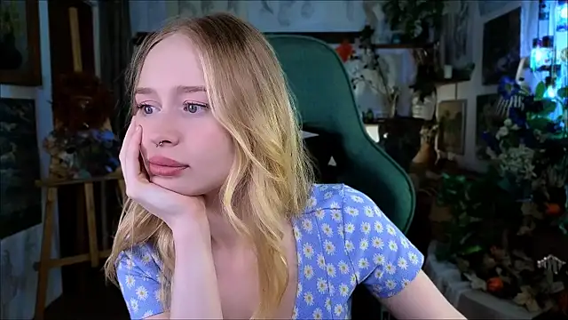 Snapshot of CarolineDjein chatting on November 15, 2025, 11:40 am CarolineDjein online show from November 15, 2025, 11:40 am