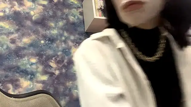 JamieRosten online show from November 15, 2025, 12:02 pm