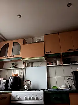 Moumy girl online show from November 26, 2025, 7:09 am