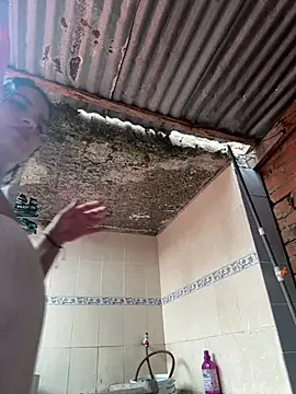 Amira Malia online show from April 12, 2026, 4:01 pm