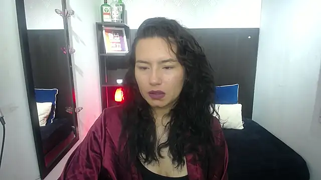 koral purple online show from November 19, 2025, 4:07 pm