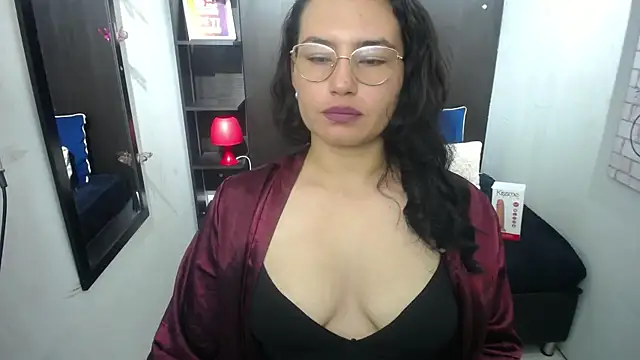 koral purple online show from November 24, 2025, 1:33 pm