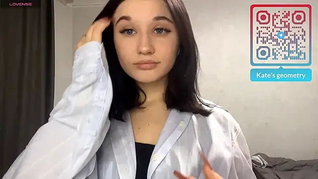 StacySanchez online show from November 12, 2025, 3:12 pm