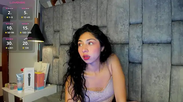 Emmaskinny online show from November 27, 2025, 3:30 am