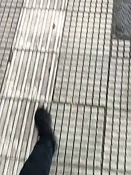 Unknown18cmxh online show from April 1, 2026, 8:15 am