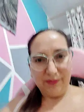 LaLey2702 online show from November 30, 2025, 2:48 am