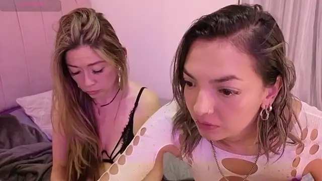 Hanna and samanthaa online show from December 2, 2025, 8:48 pm