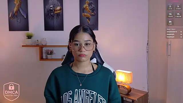 Snapshot of Luna_sofia_1110 chatting on November 29, 2025, 12:46 am Luna sofia 1110 online show from November 29, 2025, 12:46 am