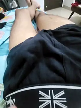 Snapshot of Noxvorlen chatting on November 18, 2025, 6:23 pm Noxvorlen online show from November 18, 2025, 6:23 pm