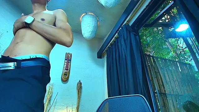 PeterSanders1 online show from November 15, 2025, 11:29 am