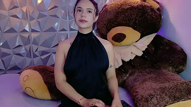 Snapshot of Ciara_Lawrence chatting on November 22, 2025, 1:10 pm Ciara Lawrence online show from November 22, 2025, 1:10 pm