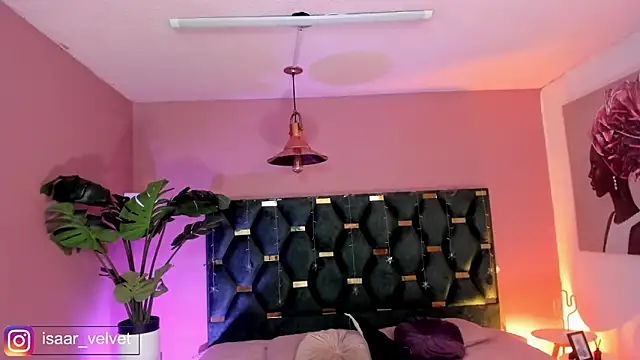 Velvet Dreamss online show from March 31, 2026, 11:10 am