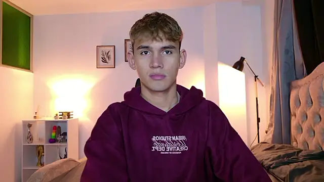 estebanperez 26 online show from February 1, 2026, 1:15 am