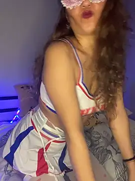  Nora  online show from February 7, 2026, 11:08 pm