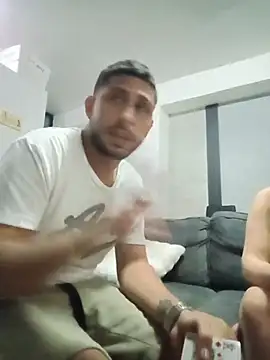 Snapshot of MAX_Jhonnson chatting on November 21, 2025, 3:05 am MAX Jhonnson online show from November 21, 2025, 3:05 am