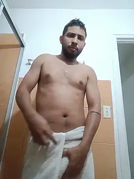 Snapshot of MAX_Jhonnson chatting on November 30, 2025, 6:06 am MAX Jhonnson online show from November 30, 2025, 6:06 am