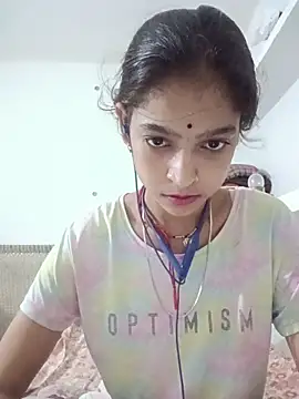 Snapshot of Mohnicute chatting on June 5, 2026, 7:30 pm Mohnicute online show from June 5, 2026, 7:30 pm
