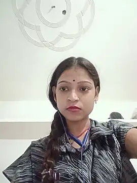 Snapshot of Mohnicute chatting on June 13, 2026, 6:50 pm Mohnicute online show from June 13, 2026, 6:50 pm