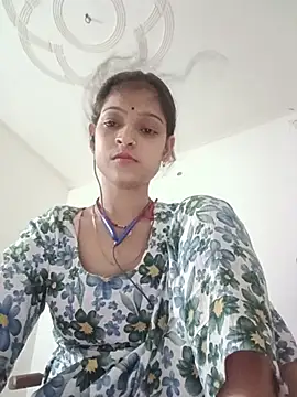 Snapshot of Mohnicute chatting on June 22, 2026, 7:22 pm Mohnicute online show from June 22, 2026, 7:22 pm
