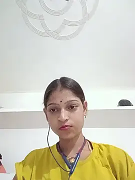 Snapshot of Mohnicute chatting on June 24, 2026, 6:51 pm Mohnicute online show from June 24, 2026, 6:51 pm