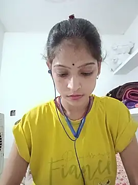Snapshot of Mohnicute chatting on July 1, 2026, 6:51 pm Mohnicute online show from July 1, 2026, 6:51 pm