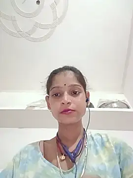 Snapshot of Mohnicute chatting on July 12, 2026, 6:54 pm Mohnicute online show from July 12, 2026, 6:54 pm