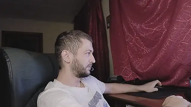 Snapshot of 333Alone_in_theDark777 chatting on November 23, 2025, 4:51 pm 333Alone in theDark777 online show from November 23, 2025, 4:51 pm