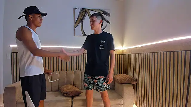 Snapshot of Justingsex1 chatting on November 11, 2025, 6:13 am Justingsex1 online show from November 11, 2025, 6:13 am