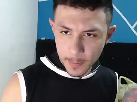 damiansexyboy69 online show from November 14, 2025, 3:16 am