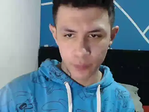 damiansexyboy69 online show from November 17, 2025, 10:21 am