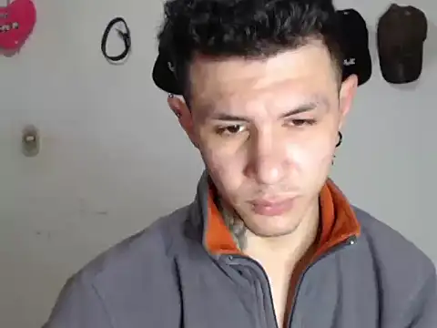 damiansexyboy69 online show from November 22, 2025, 3:38 am