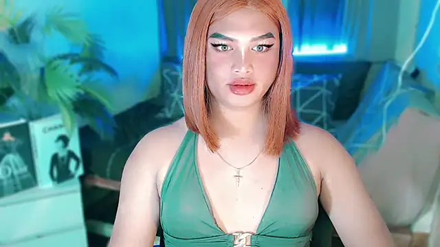 UrGoddess Sofia online show from December 15, 2025, 8:29 am