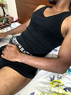 Snapshot of secret-boy12 chatting on November 14, 2025, 10:58 am secret-boy12 online show from November 14, 2025, 10:58 am