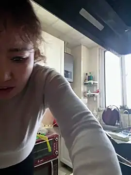 oo-shanshan online show from January 13, 2026, 3:45 am