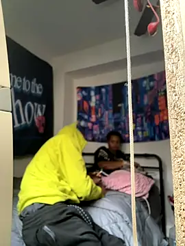 Snapshot of wearefreaks08 chatting on December 2, 2025, 7:31 pm wearefreaks08 online show from December 2, 2025, 7:31 pm