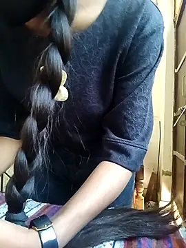 Riya 917 online show from February 6, 2026, 4:50 am