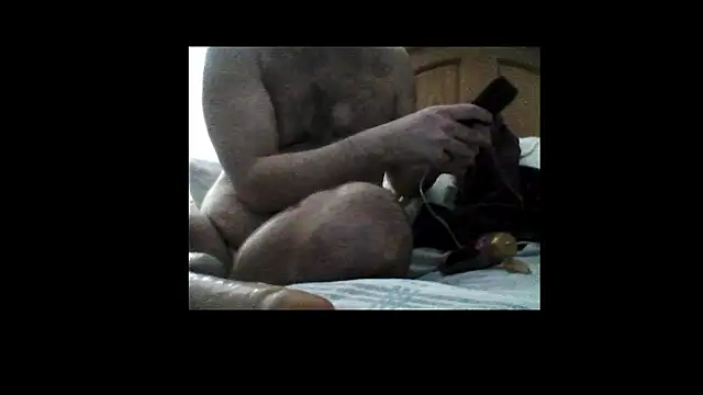 Snapshot of hairbearplugged chatting on February 7, 2026, 3:54 am hairbearplugged online show from February 7, 2026, 3:54 am