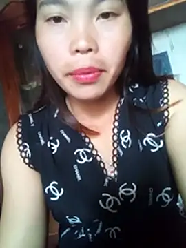 chim-yen online show from November 16, 2025, 5:24 am