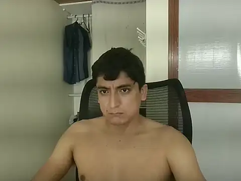 Snapshot of romdem chatting on November 26, 2025, 7:20 am romdem online show from November 26, 2025, 7:20 am