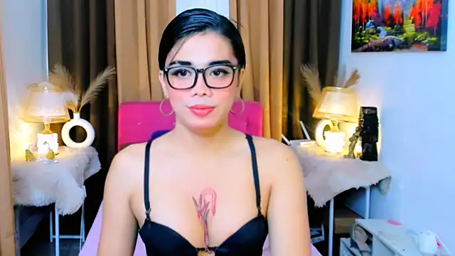 Demsayey20 online show from November 20, 2025, 6:18 pm