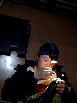 Snapshot of may-man chatting on November 20, 2025, 12:49 pm may-man online show from November 20, 2025, 12:49 pm