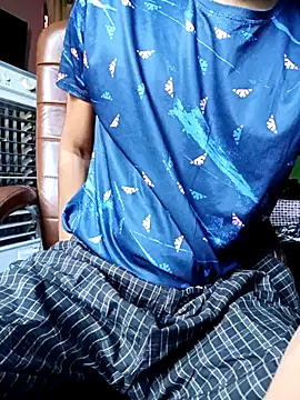 Snapshot of hotyyyyjonny chatting on June 17, 2026, 2:25 am hotyyyyjonny online show from June 17, 2026, 2:25 am
